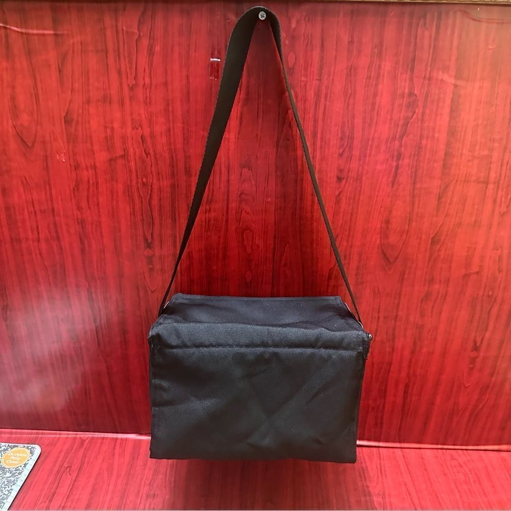 Victorias Secret PINK Black cooler bag - Picture 3 of 6